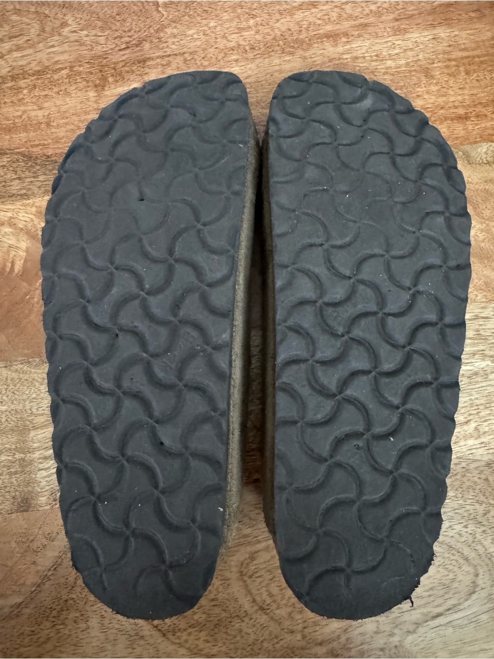 Classic Birkenstock Clog Taupe Suede Size 36 - Picture 5 of 8